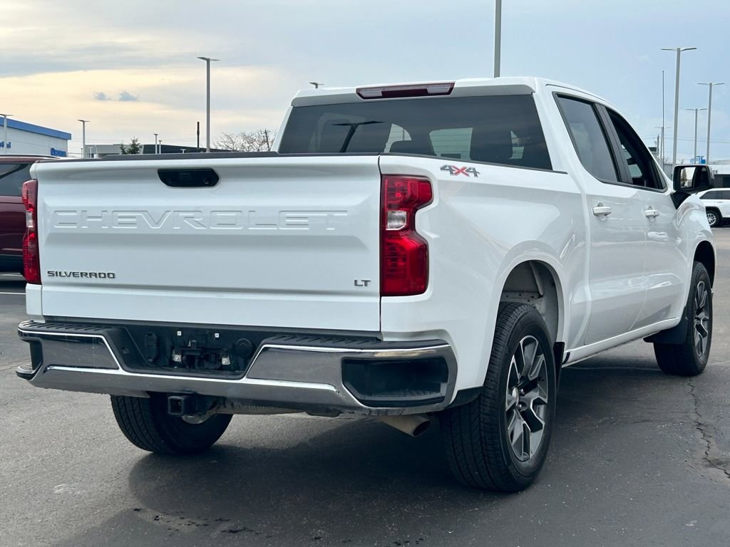 Used 2024 Chevrolet Silverado 1500 LT AWD/4WD image 7