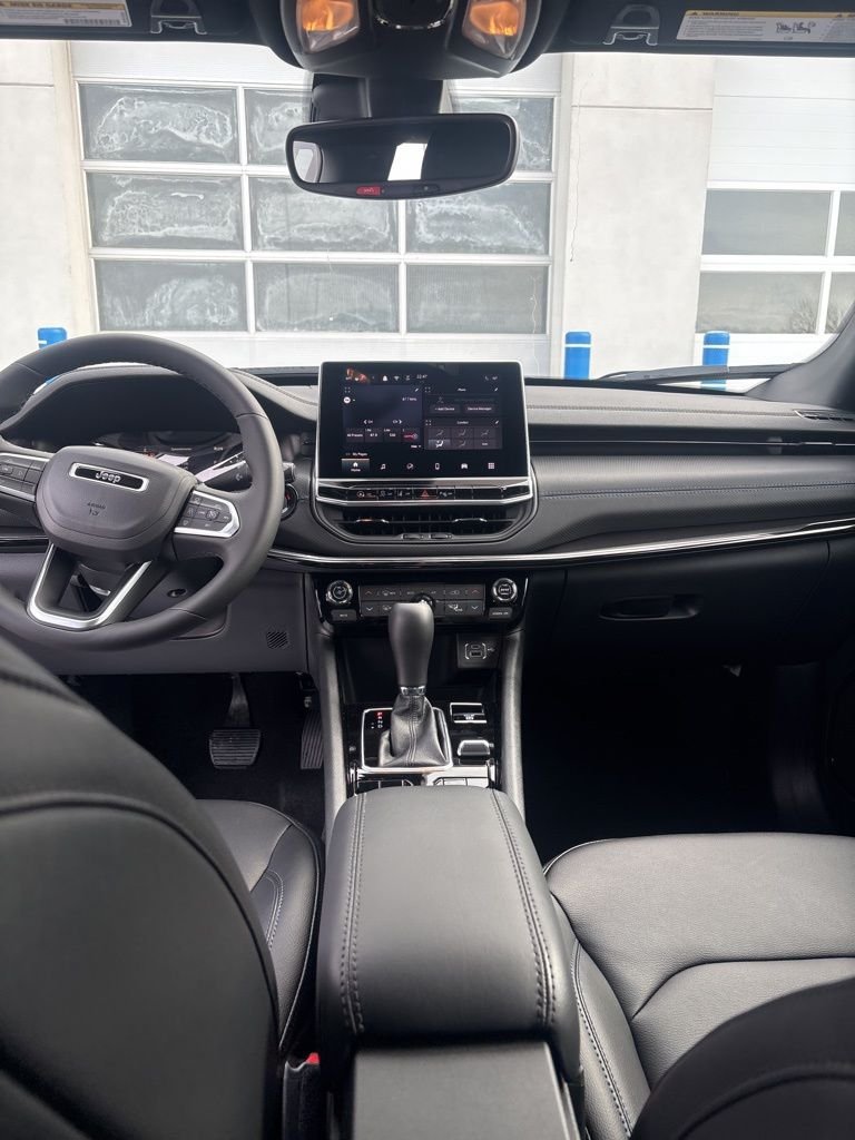 New 2026 Jeep Compass Limited AWD/4WD image 10