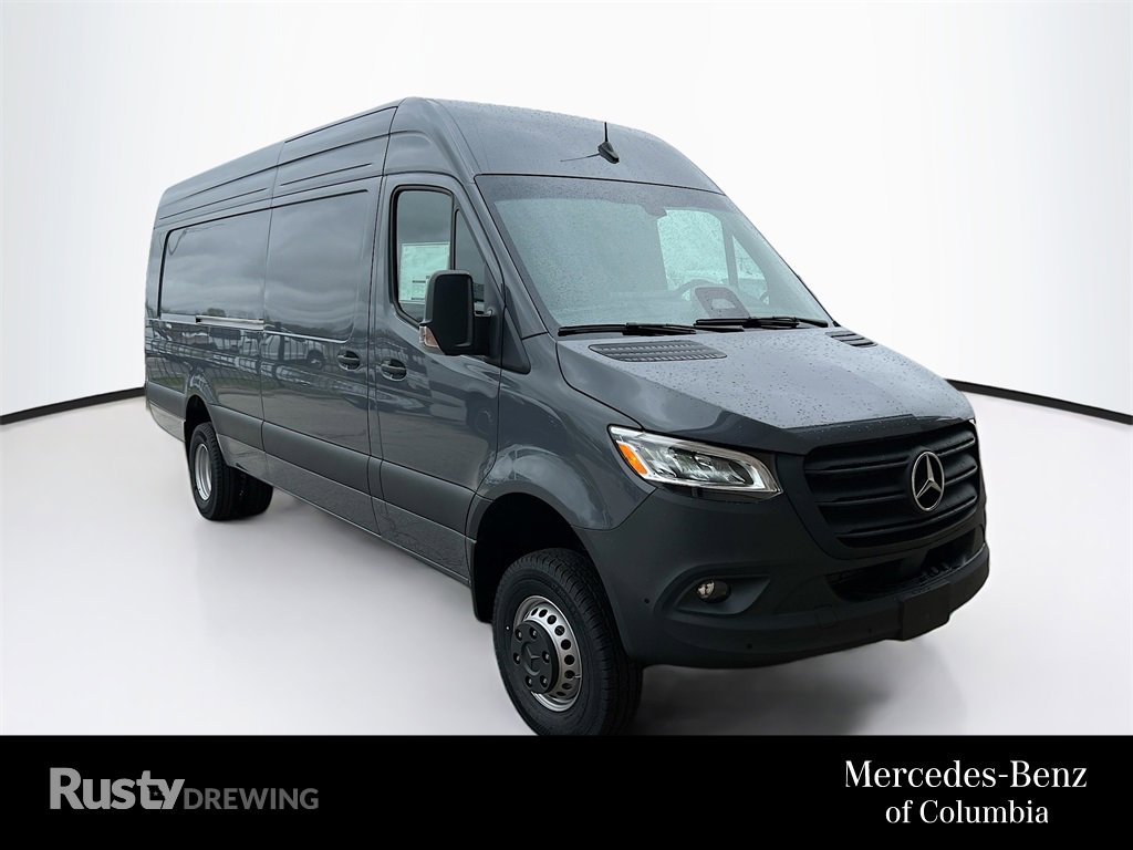 New 2025 Mercedes-Benz Sprinter 3500 image 1