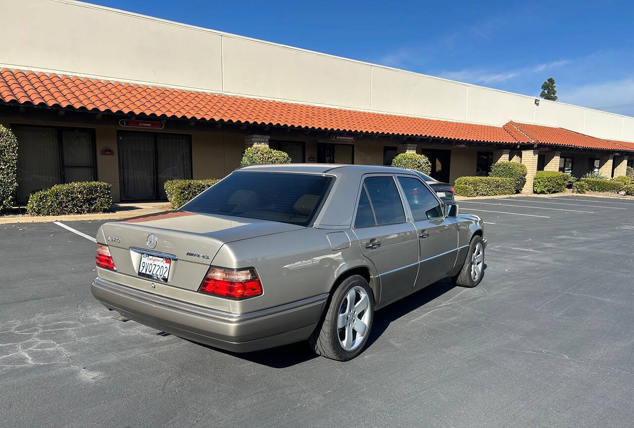 Used 1994 Mercedes-Benz E 320 Sedan image 5