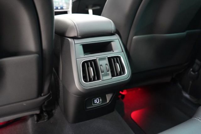 Used 2025 Maserati Grecale GT AWD/4WD image 29
