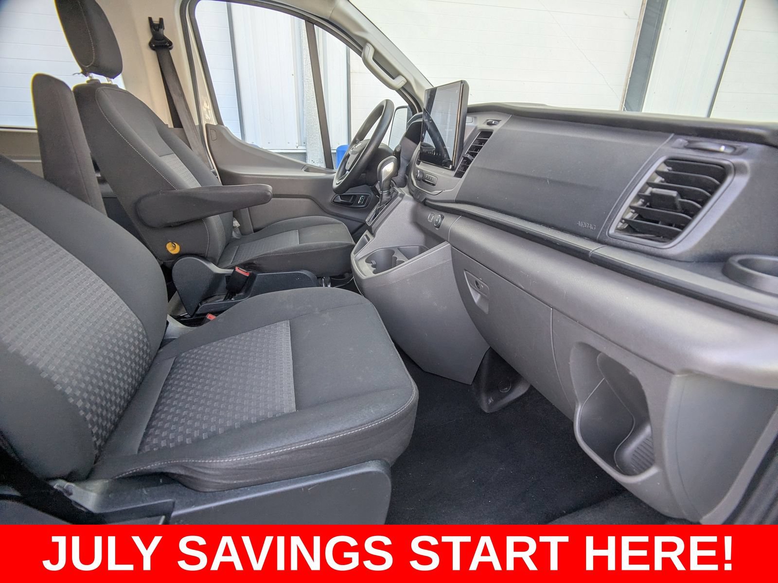 Used 2022 Ford Transit 350 XLT RWD image 18