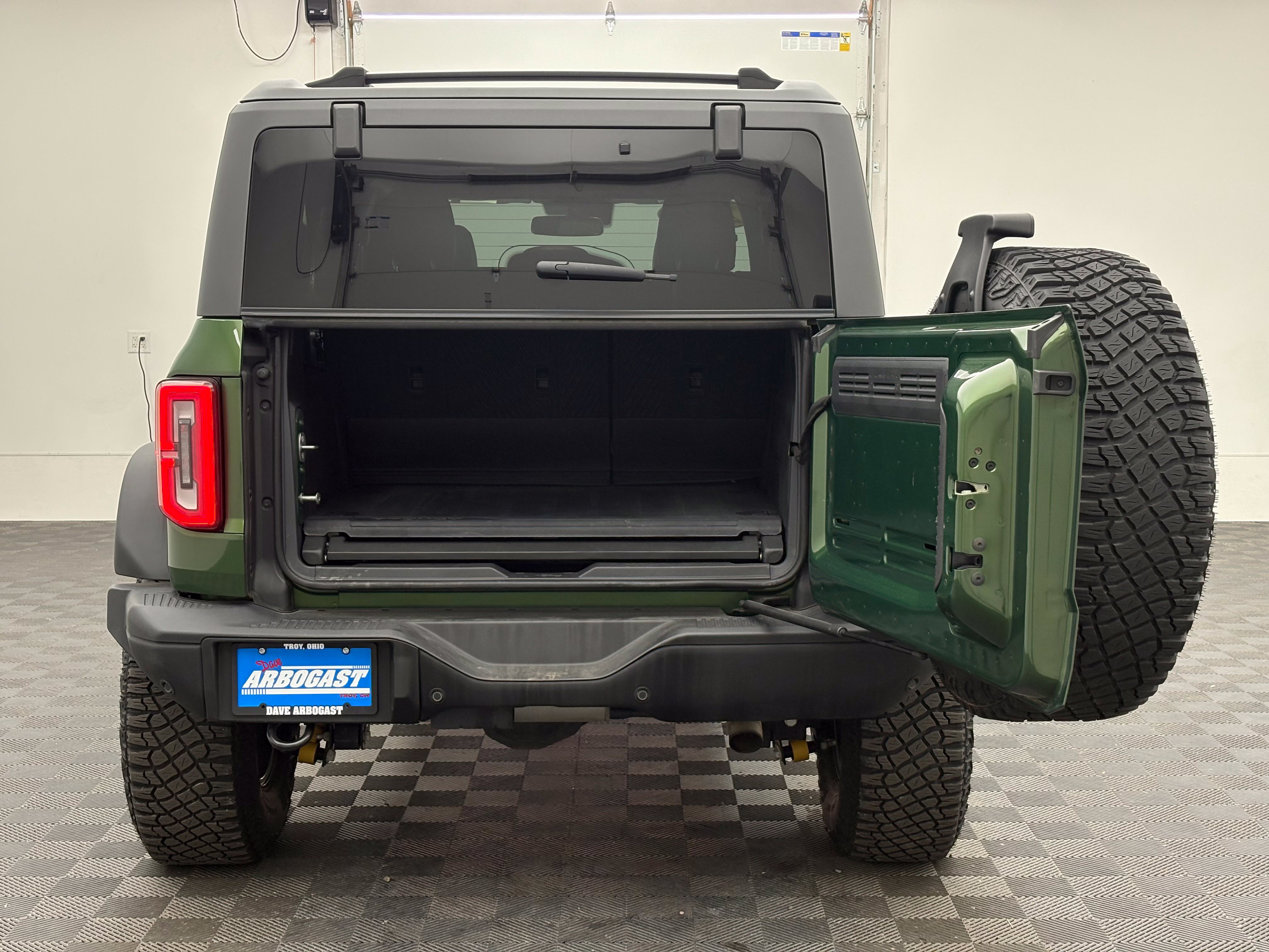 Used 2024 Ford Bronco Everglades AWD/4WD image 11