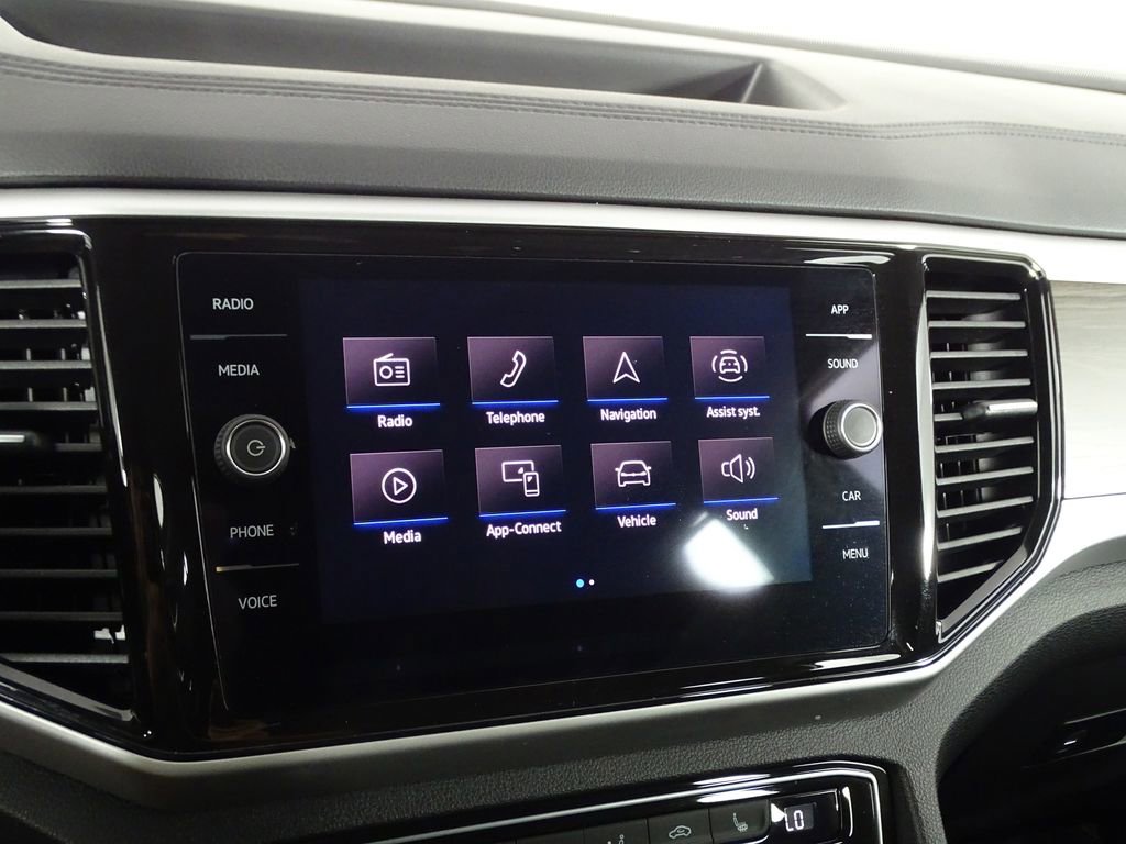 Used 2022 Volkswagen Atlas SE image 25