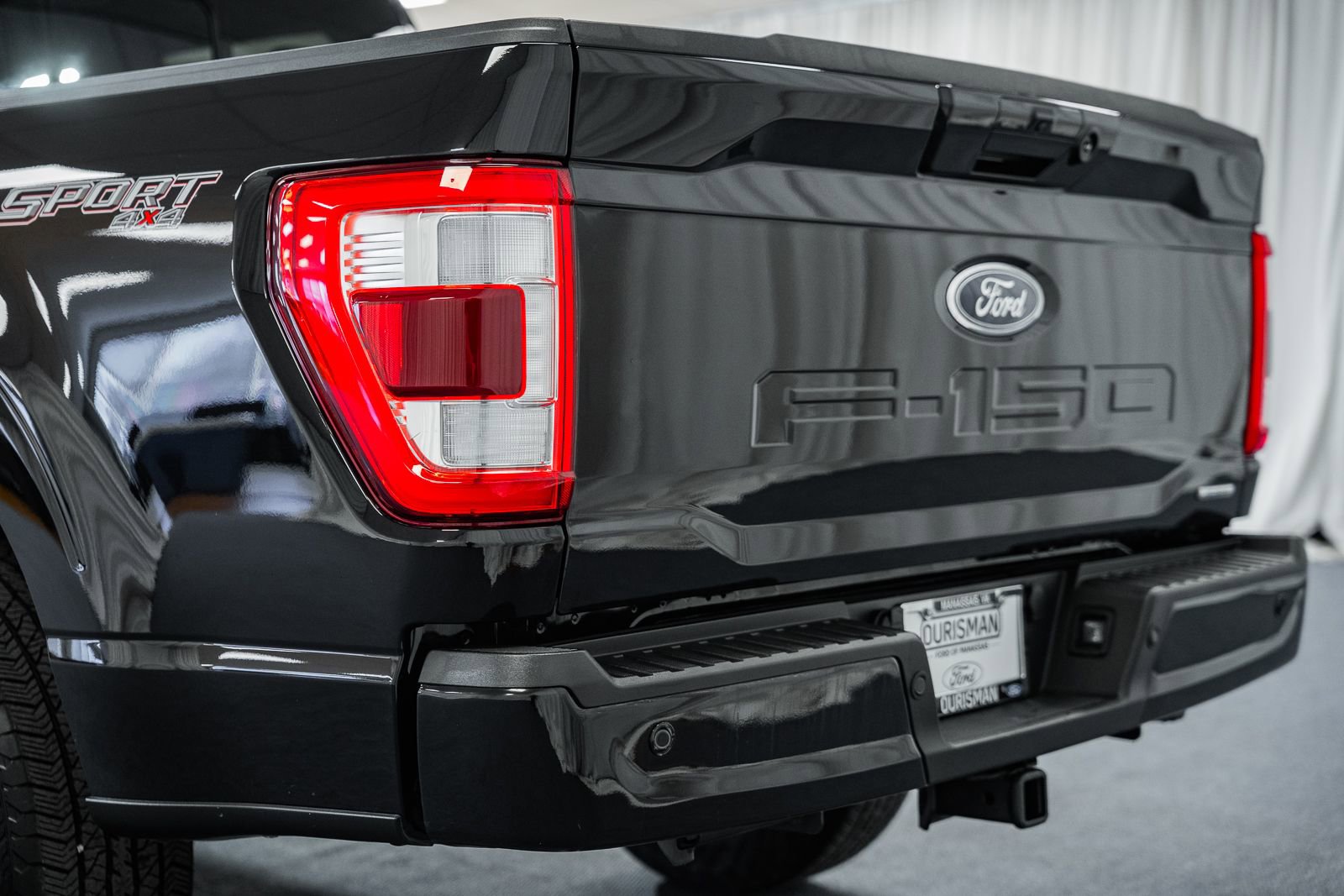 Certified 2023 Ford F150 Lariat image 6