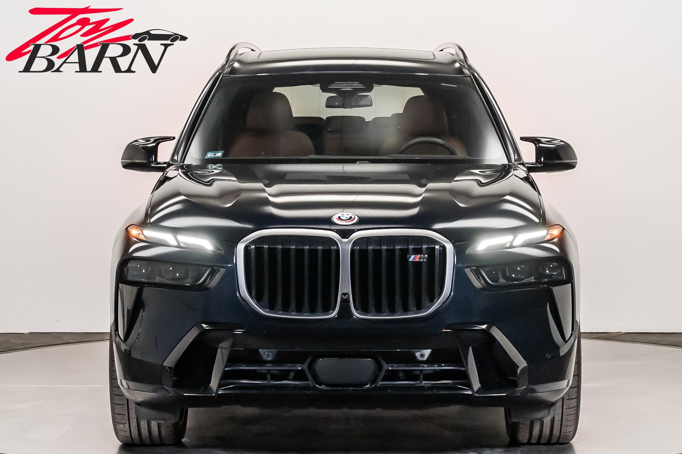 Used 2023 BMW X7 M60i w/ Executive Package image 7