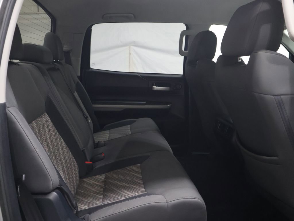 Used 2018 Toyota Tundra SR5 w/ SR5 Upgrade Package AWD/4WD image 13