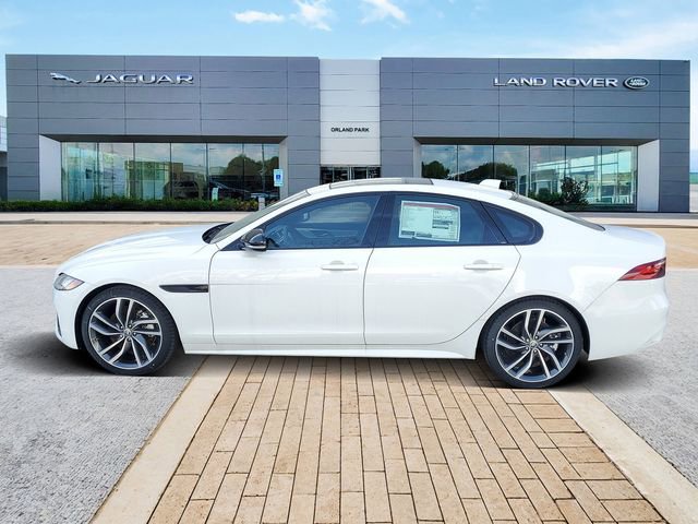 New 2024 Jaguar XF R-Dynamic SE image 7