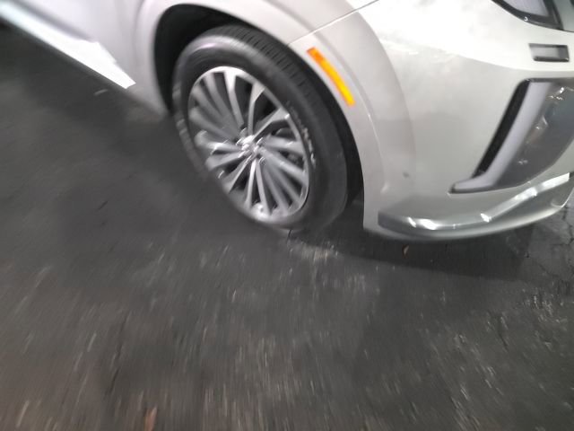 Used 2025 Hyundai Palisade Calligraphy image 2