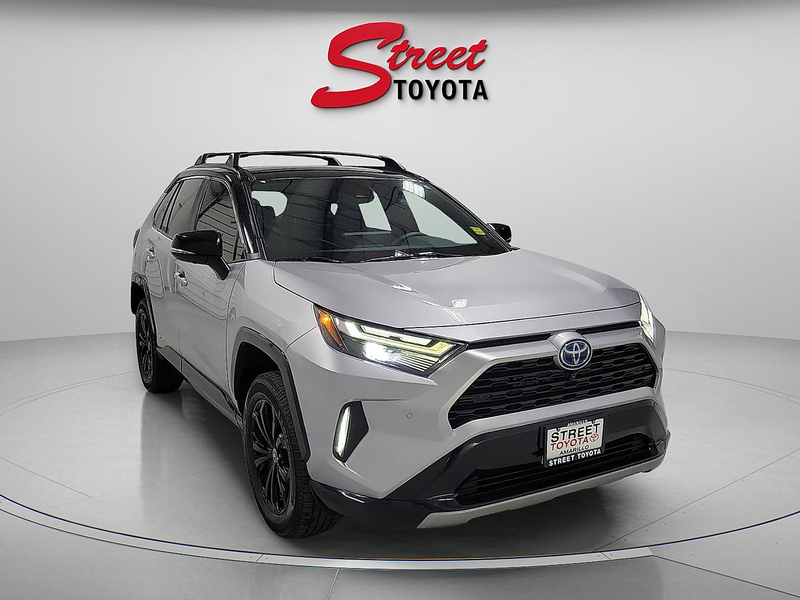Used 2023 Toyota RAV4 XSE image 5