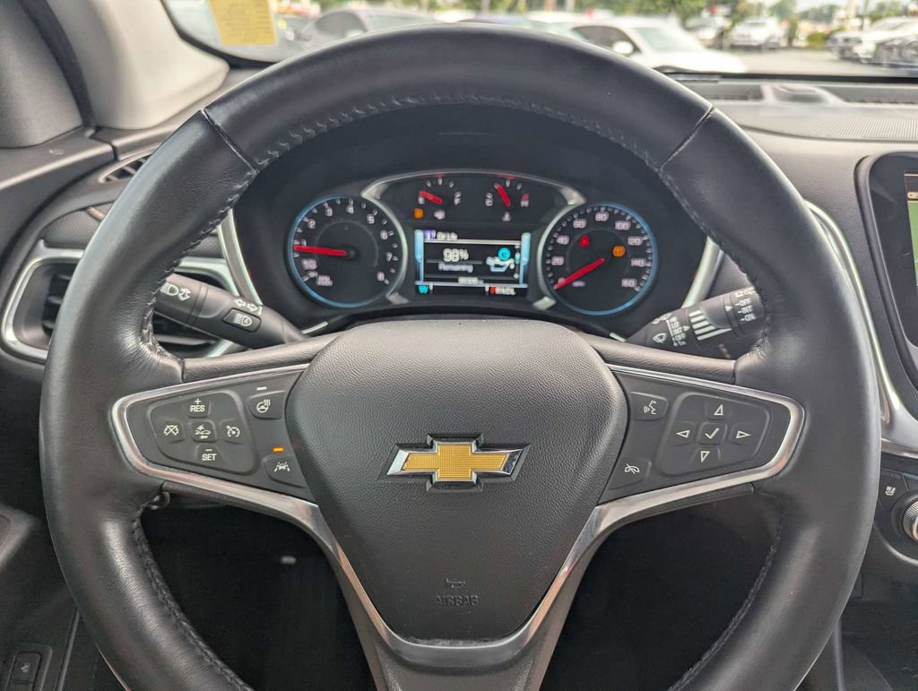 Used 2018 Chevrolet Equinox Premier FWD image 30