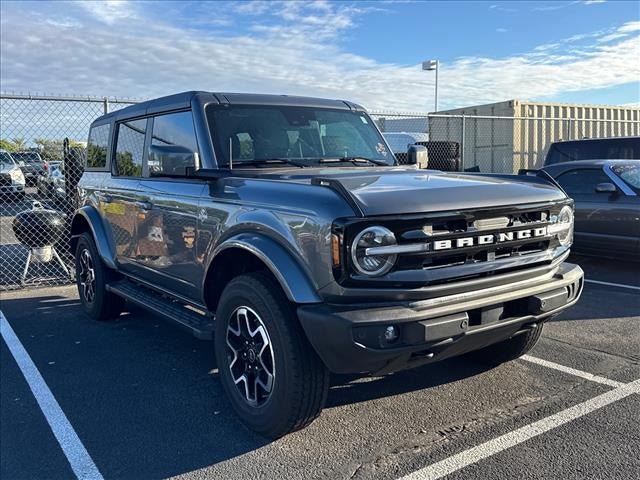 Used 2024 Ford Bronco Outer Banks AWD/4WD image 1