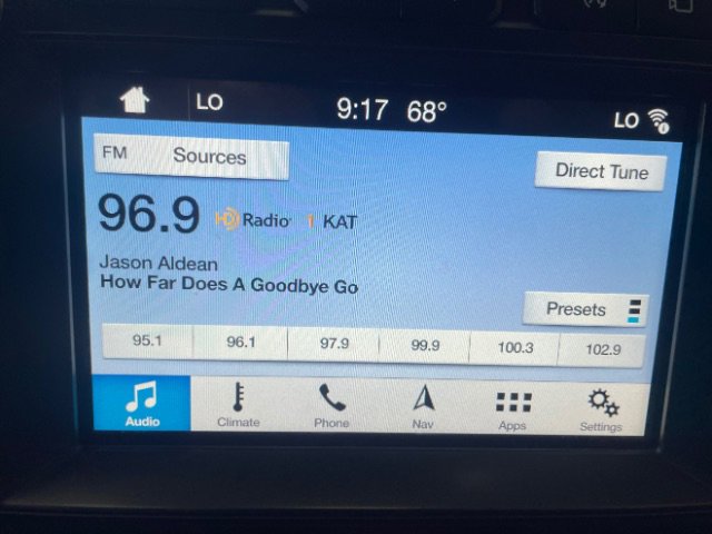 Used 2018 Ford Expedition Limited w/ Equipment Group 301A image 13