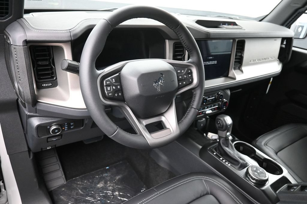 New 2026 Ford Bronco Outer Banks AWD/4WD image 21