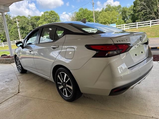 Used 2025 Nissan Versa SV FWD image 10