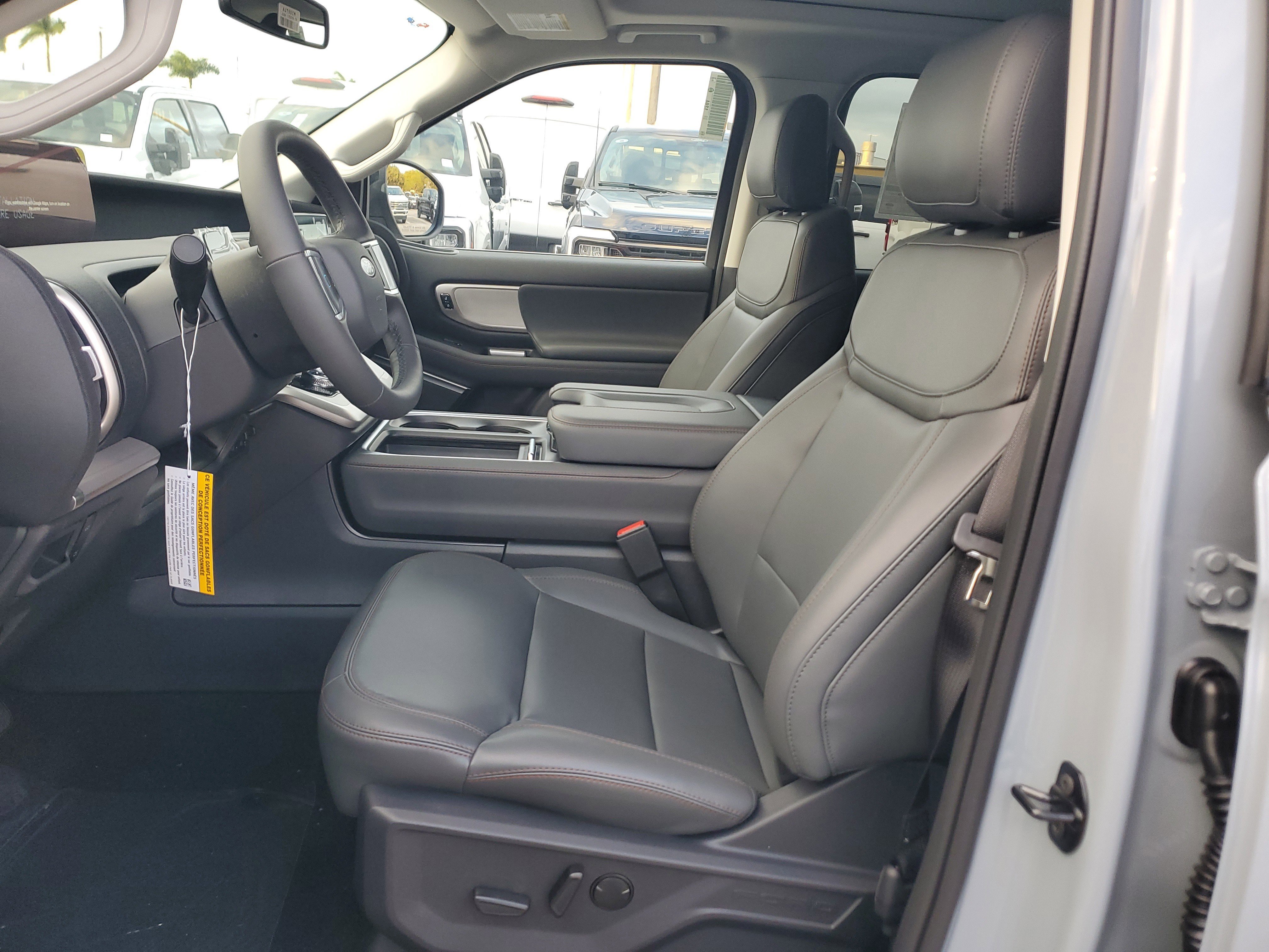 New 2025 Ford Expedition Max Active image 10