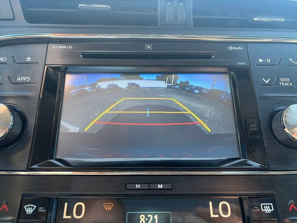 Used 2015 Toyota Avalon Limited w/ Technology Package FWD image 22