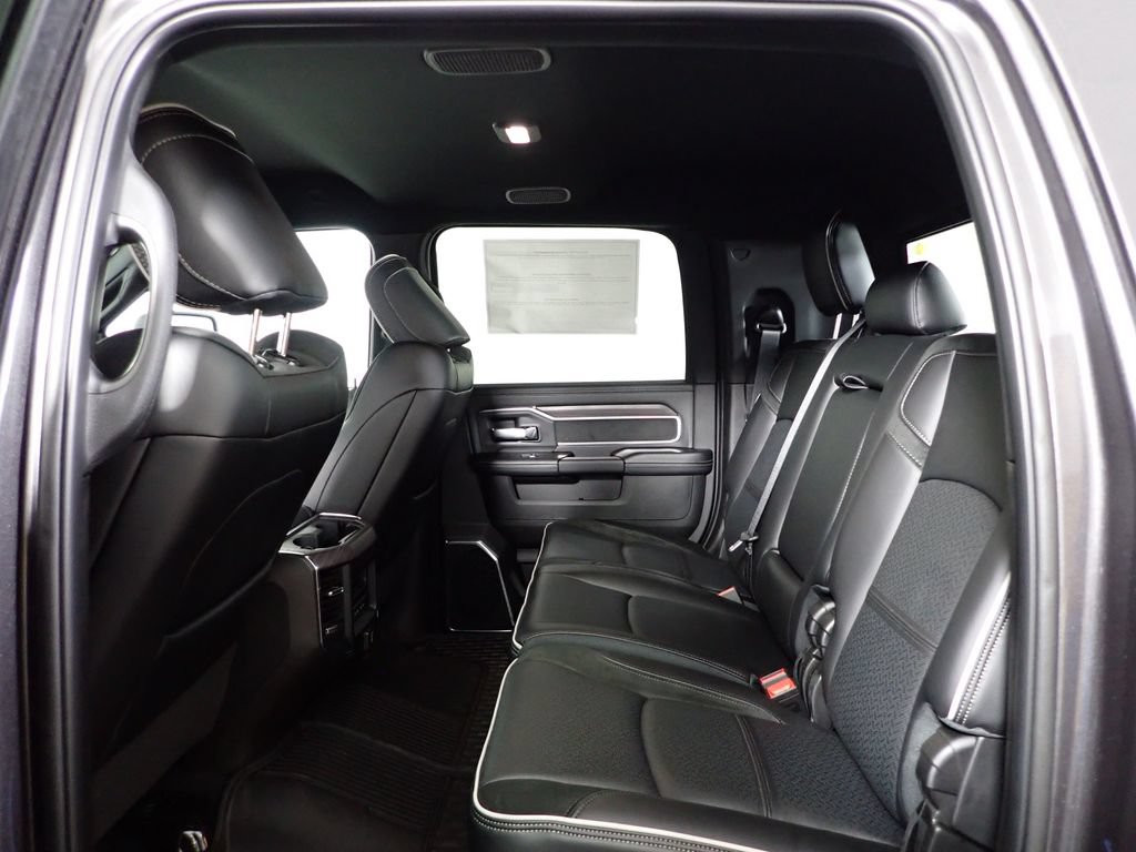 New 2026 RAM 2500 Laramie w/ Night Edition AWD/4WD image 34