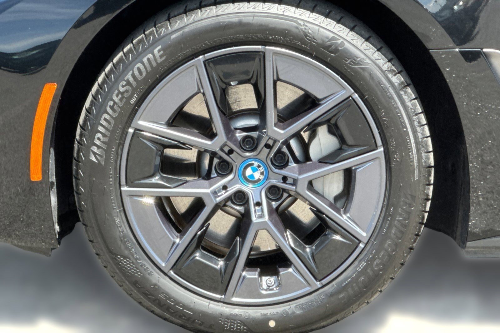 Certified 2023 BMW i4 eDrive35 w/ Premium Package RWD image 11