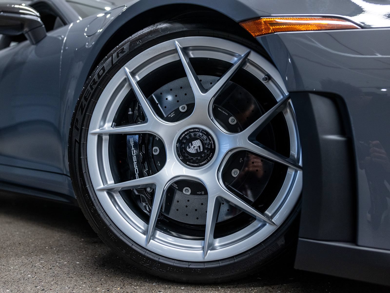 Certified 2025 Porsche 911 GT3 RWD image 19