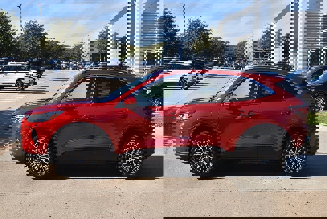 Used 2024 Ford Escape SE image 12