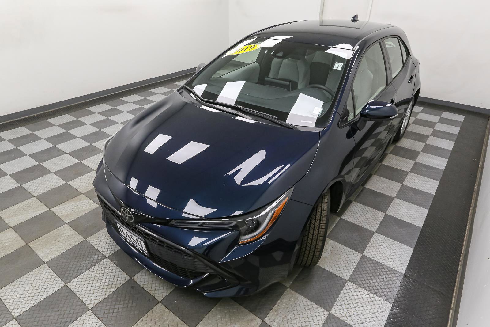 Used 2019 Toyota Corolla SE FWD image 6