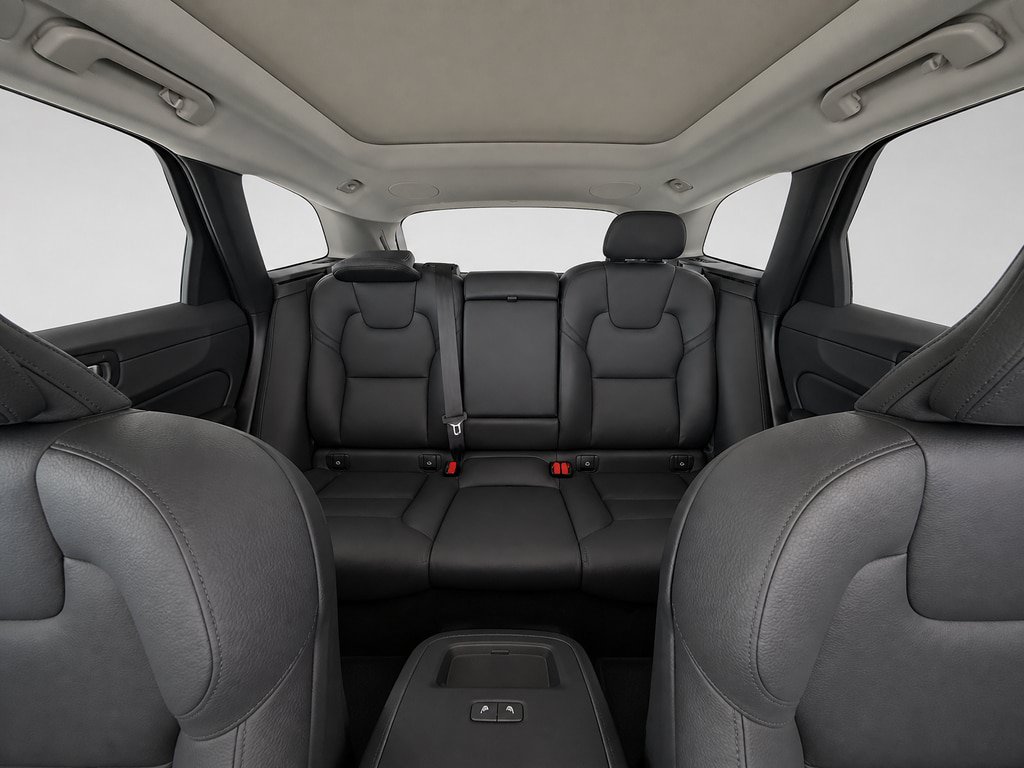 Certified 2024 Volvo XC60 B5 Plus w/ Protection Package Premier AWD/4WD image 13