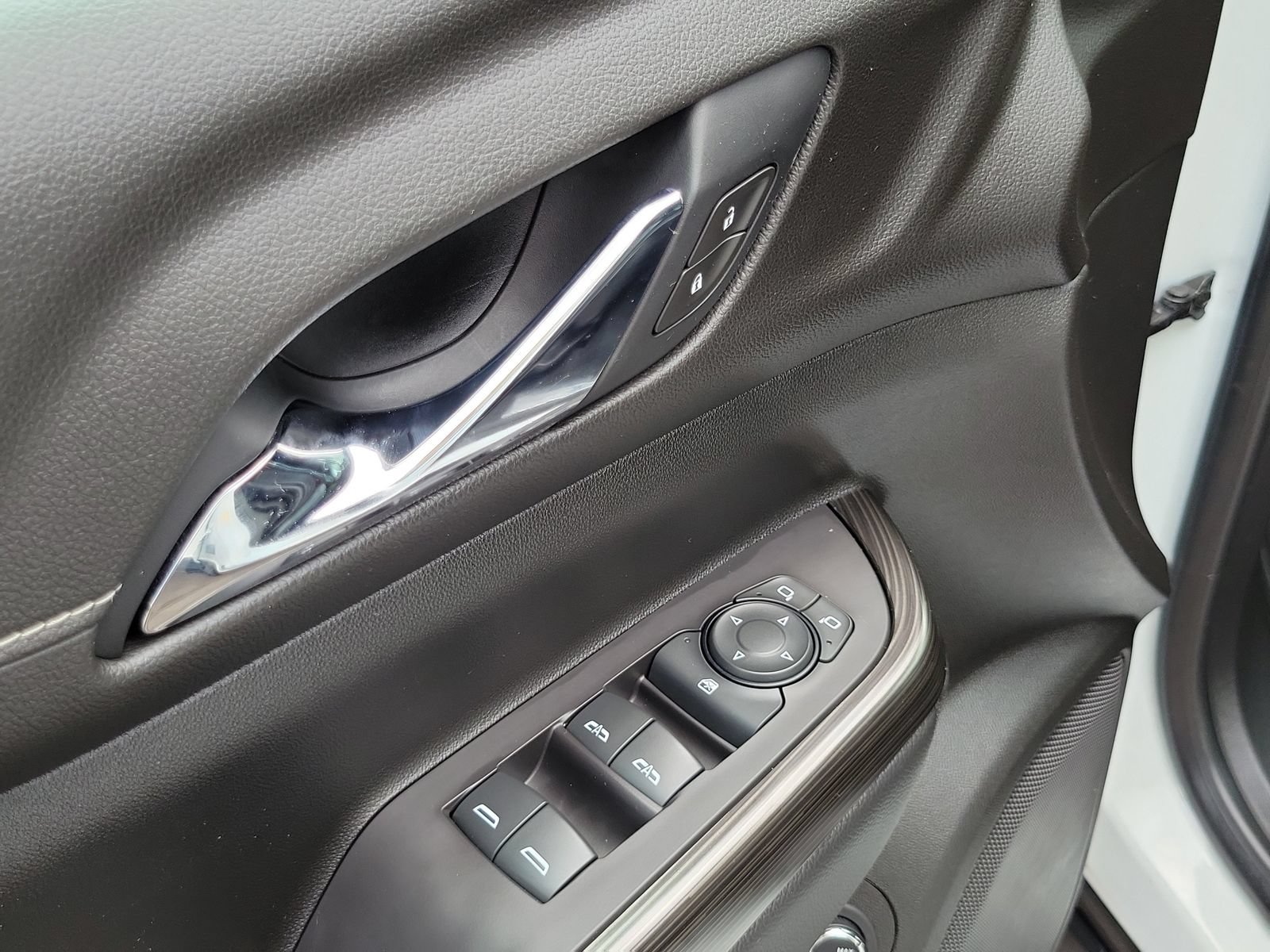 Used 2020 GMC Acadia SLT w/ Trailering Package FWD image 8
