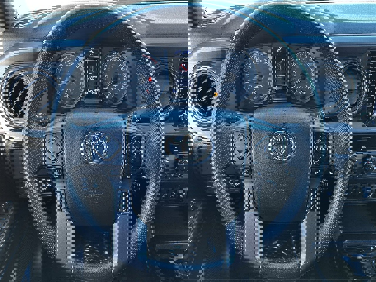 Used 2021 Toyota Tacoma TRD Sport image 11