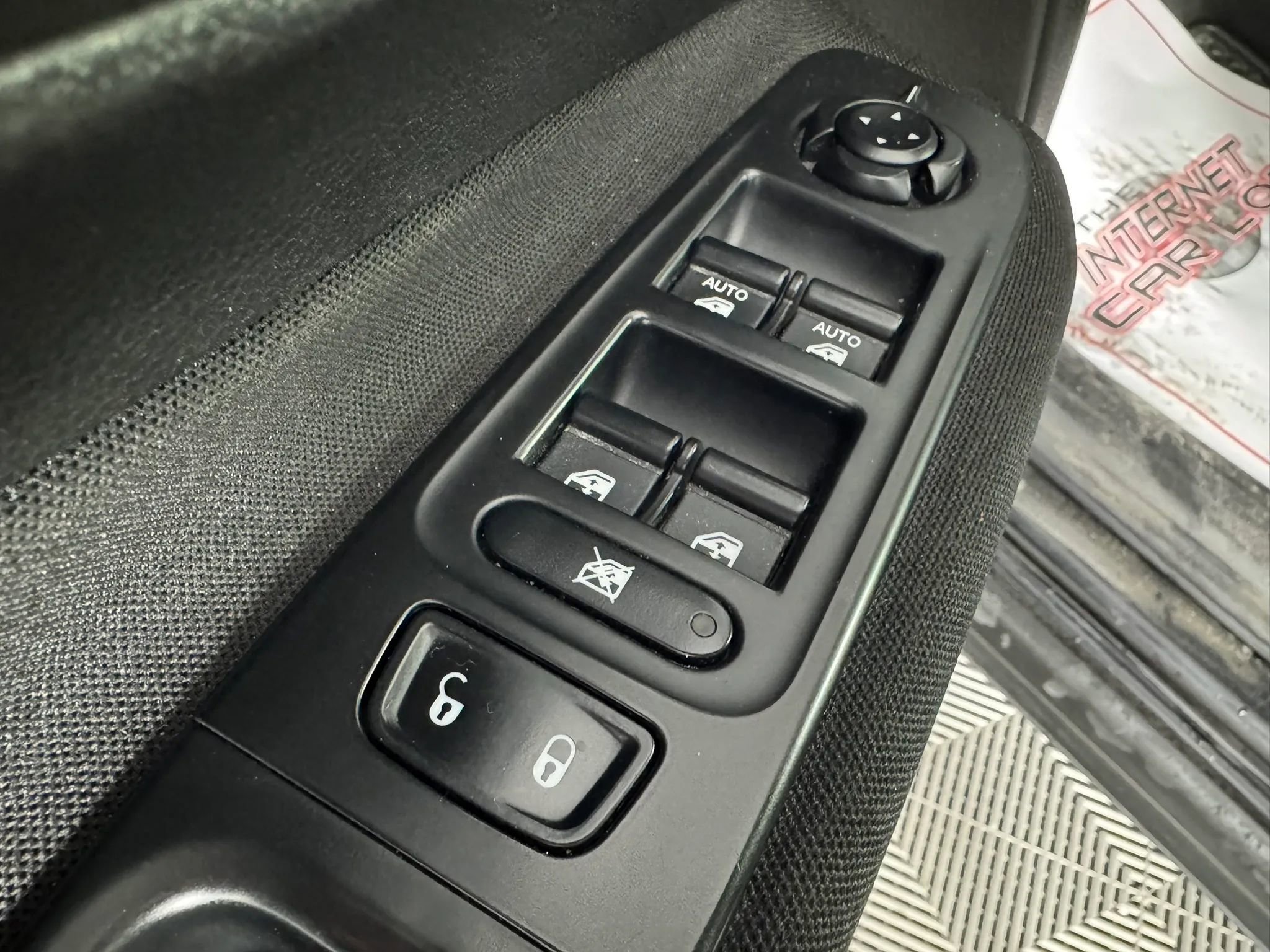 Used 2017 Jeep Renegade Latitude w/ Cold Weather Group AWD/4WD image 34