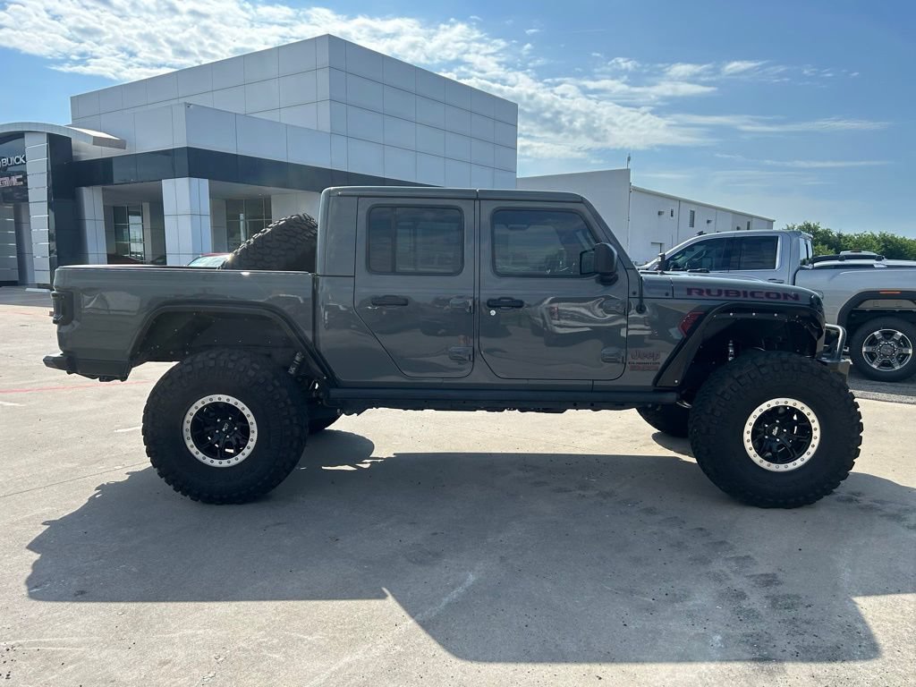 Used 2022 Jeep Gladiator Rubicon w/ Trailer Tow Package AWD/4WD image 6
