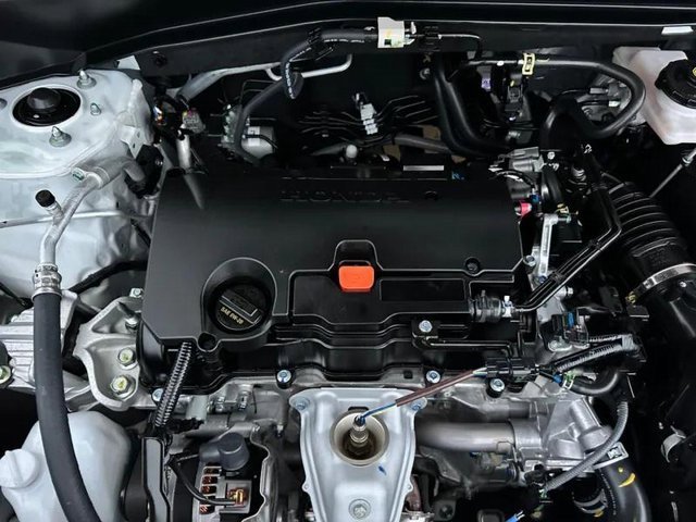 Certified 2025 Honda HR-V Sport image 36