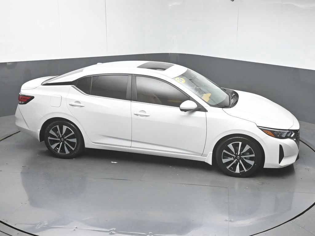 Used 2024 Nissan Sentra SV w/ SV Premium Package FWD image 48