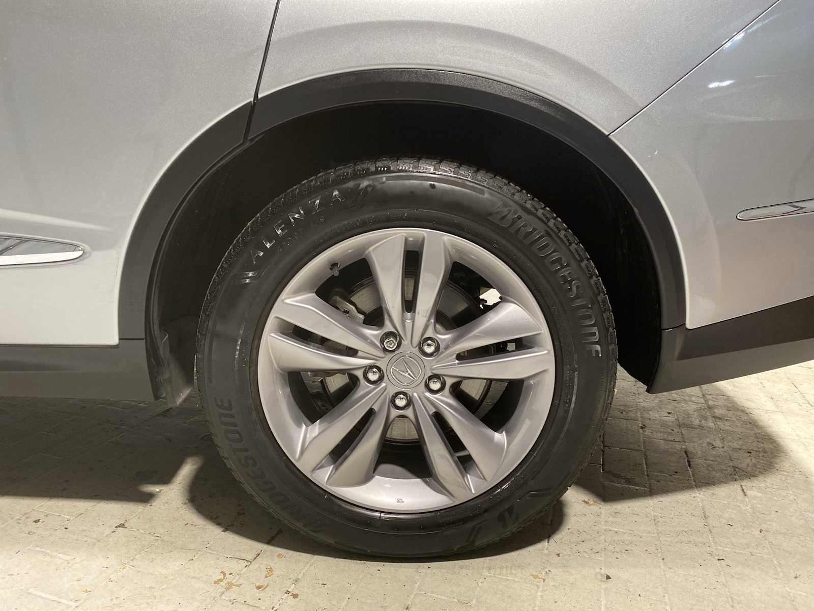 Used 2023 Acura MDX image 8