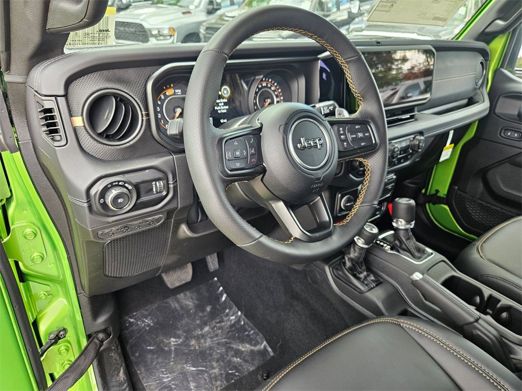 New 2025 Jeep Wrangler Unlimited Rubicon 392 image 13
