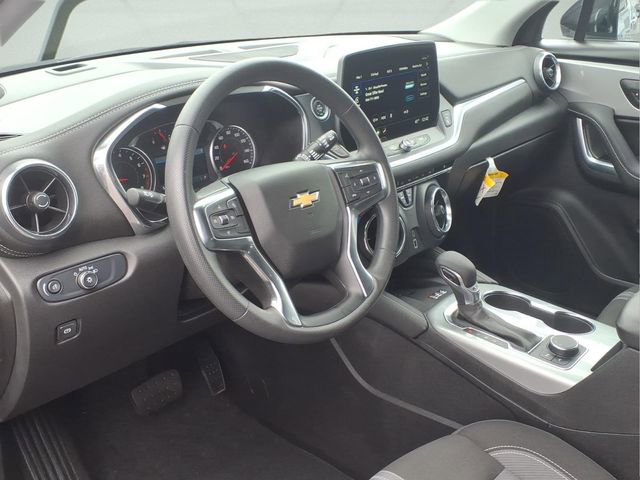 Certified 2025 Chevrolet Blazer LT w/ Convenience Package image 7