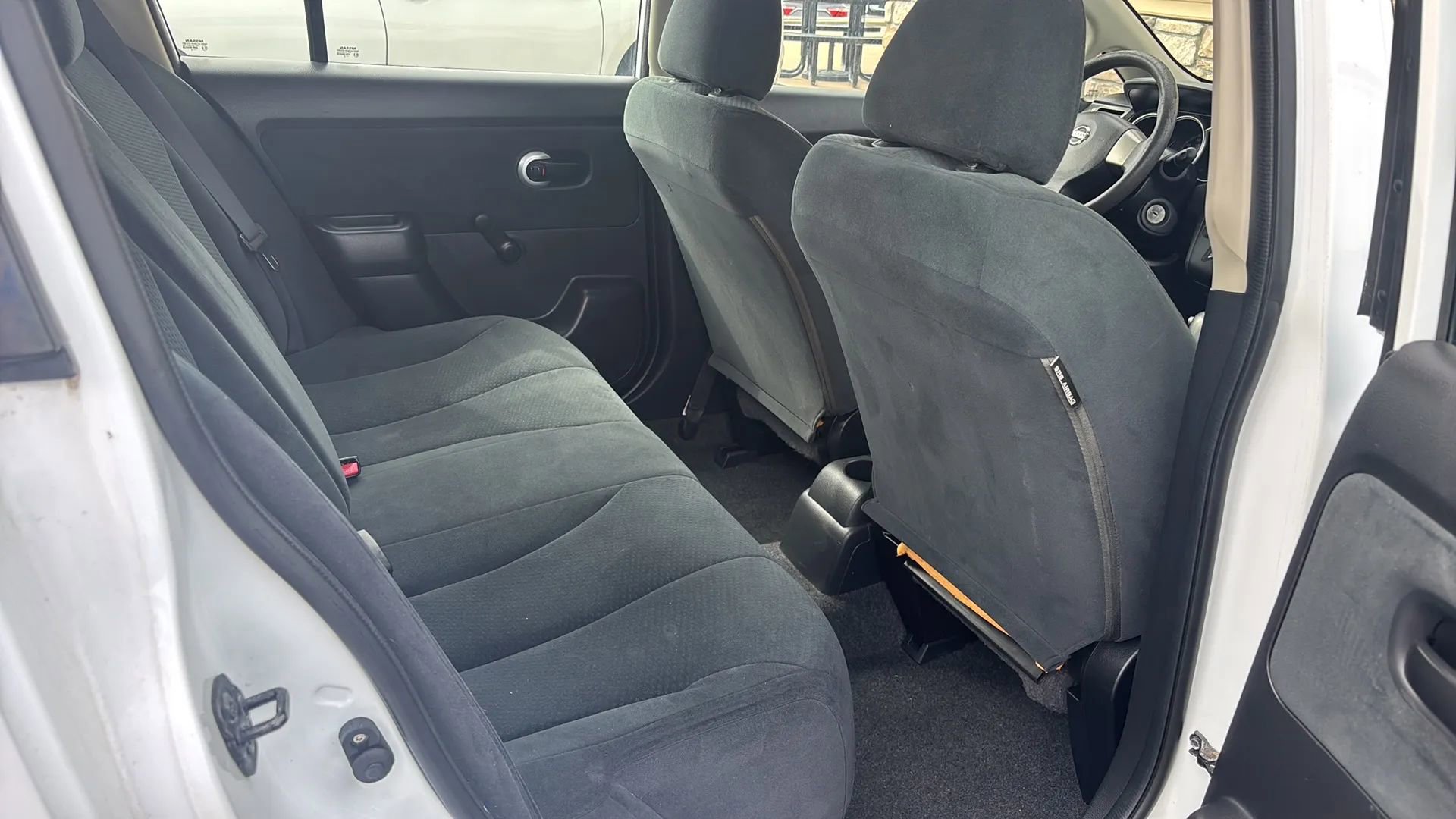 Used 2010 Nissan Versa 1.8 S image 14