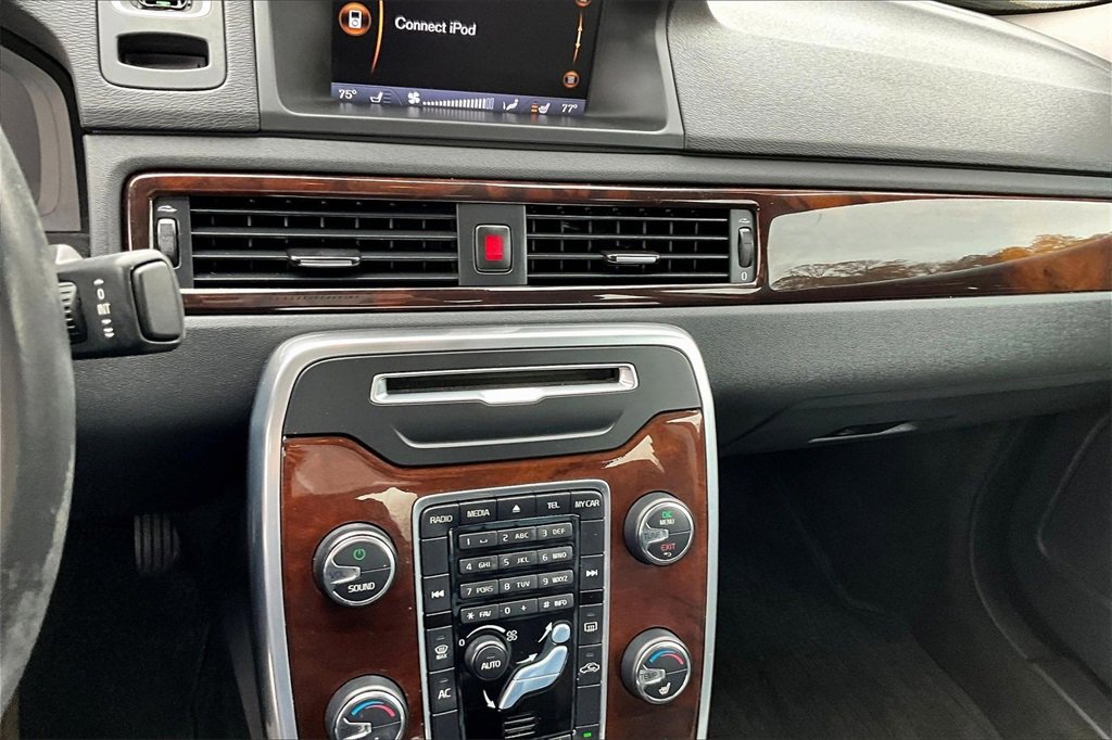 Used 2012 Volvo S80 T6 w/ Climate Pkg image 29
