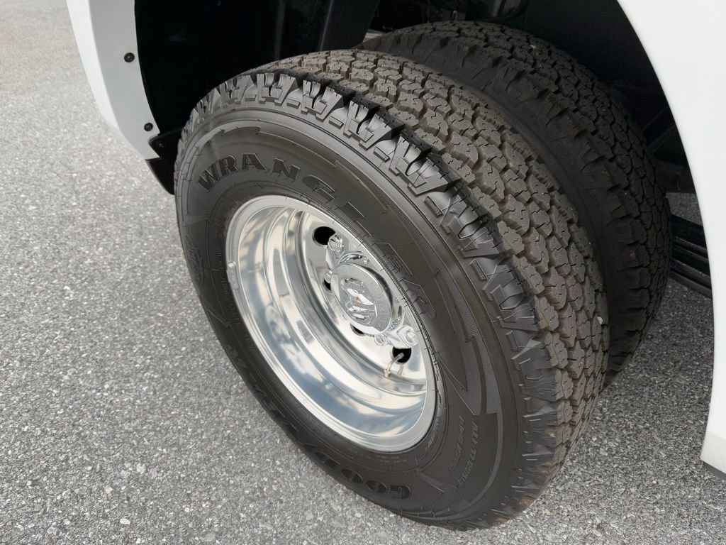 New 2026 RAM 3500 Limited image 13