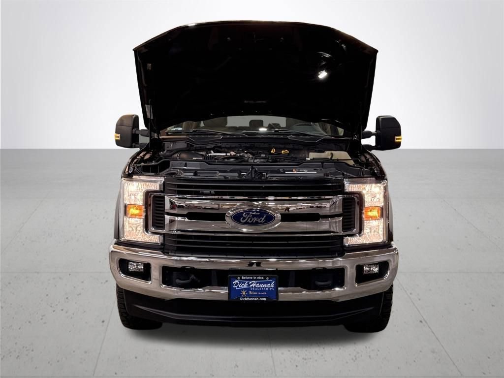 Used 2019 Ford F250 XLT w/ XLT Value Package image 5