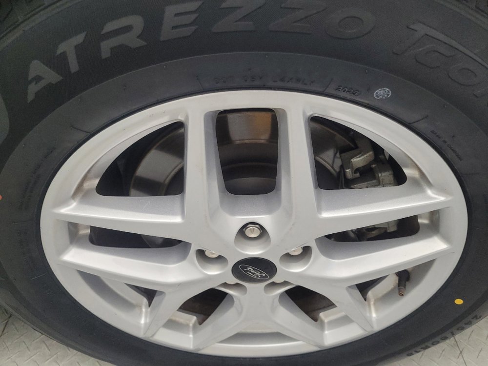 Used 2024 Ford Edge SEL image 31