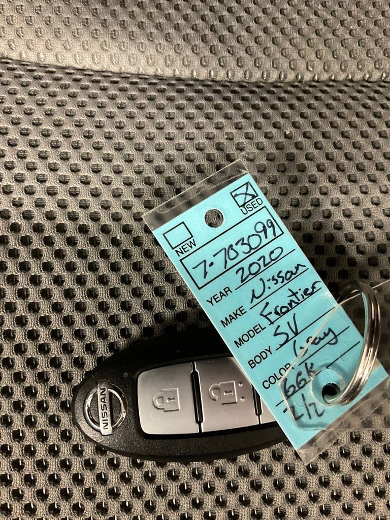 Used 2020 Nissan Frontier SV w/ Midnight Edition Floor Mats image 29