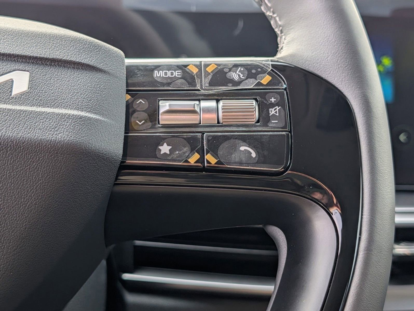 New 2026 Kia Sorento LX image 35