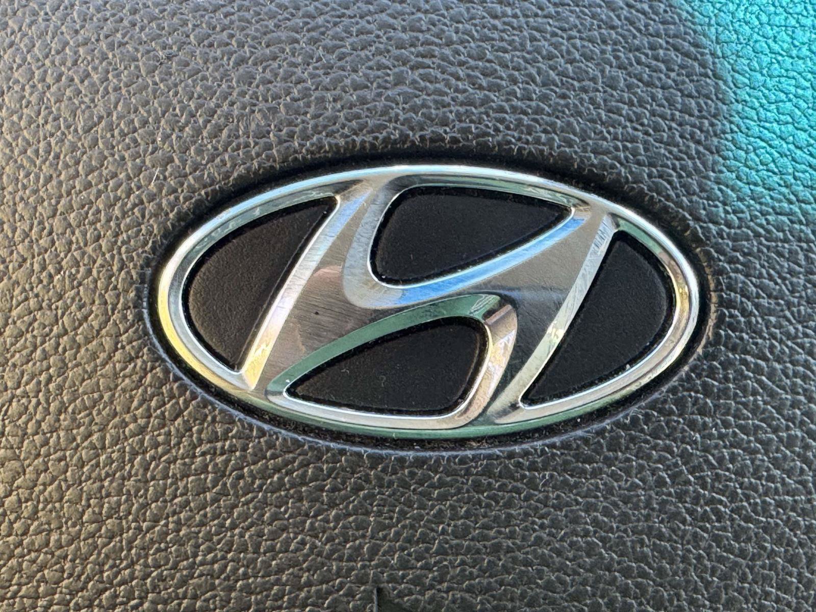 Used 2019 Hyundai Tucson Value AWD/4WD image 33