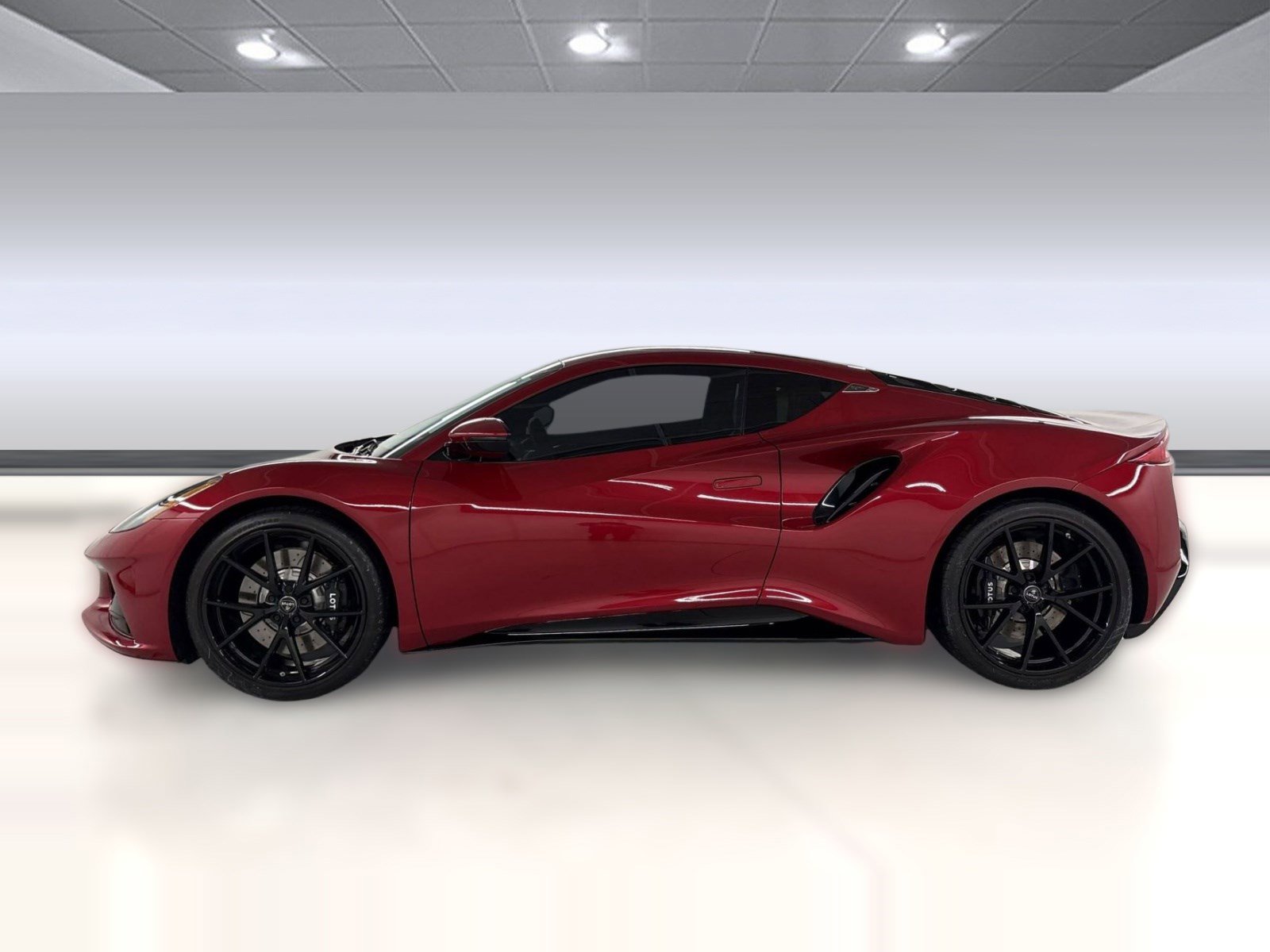 Used 2025 Lotus Emira RWD image 2