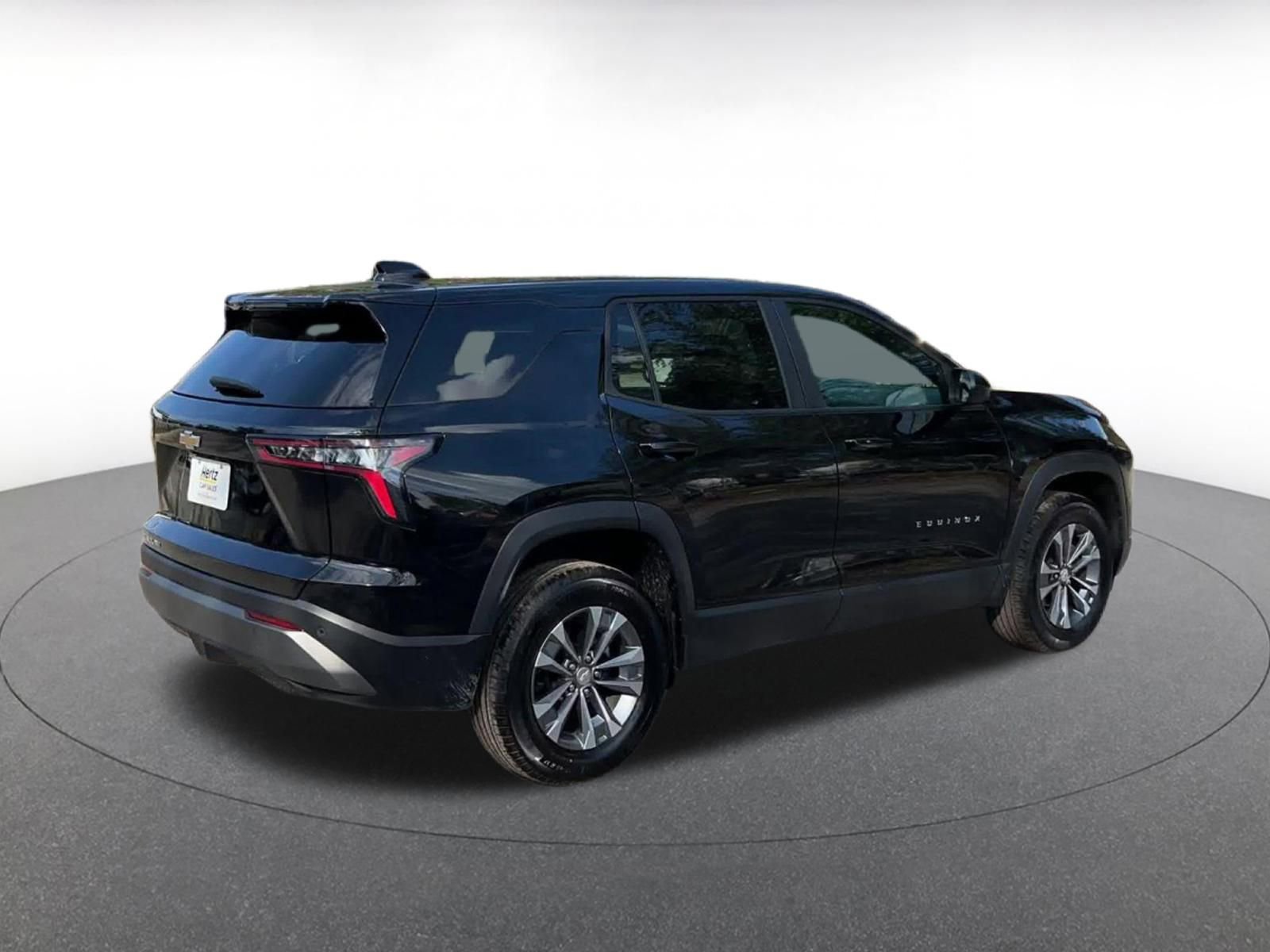 Used 2025 Chevrolet Equinox LT image 14