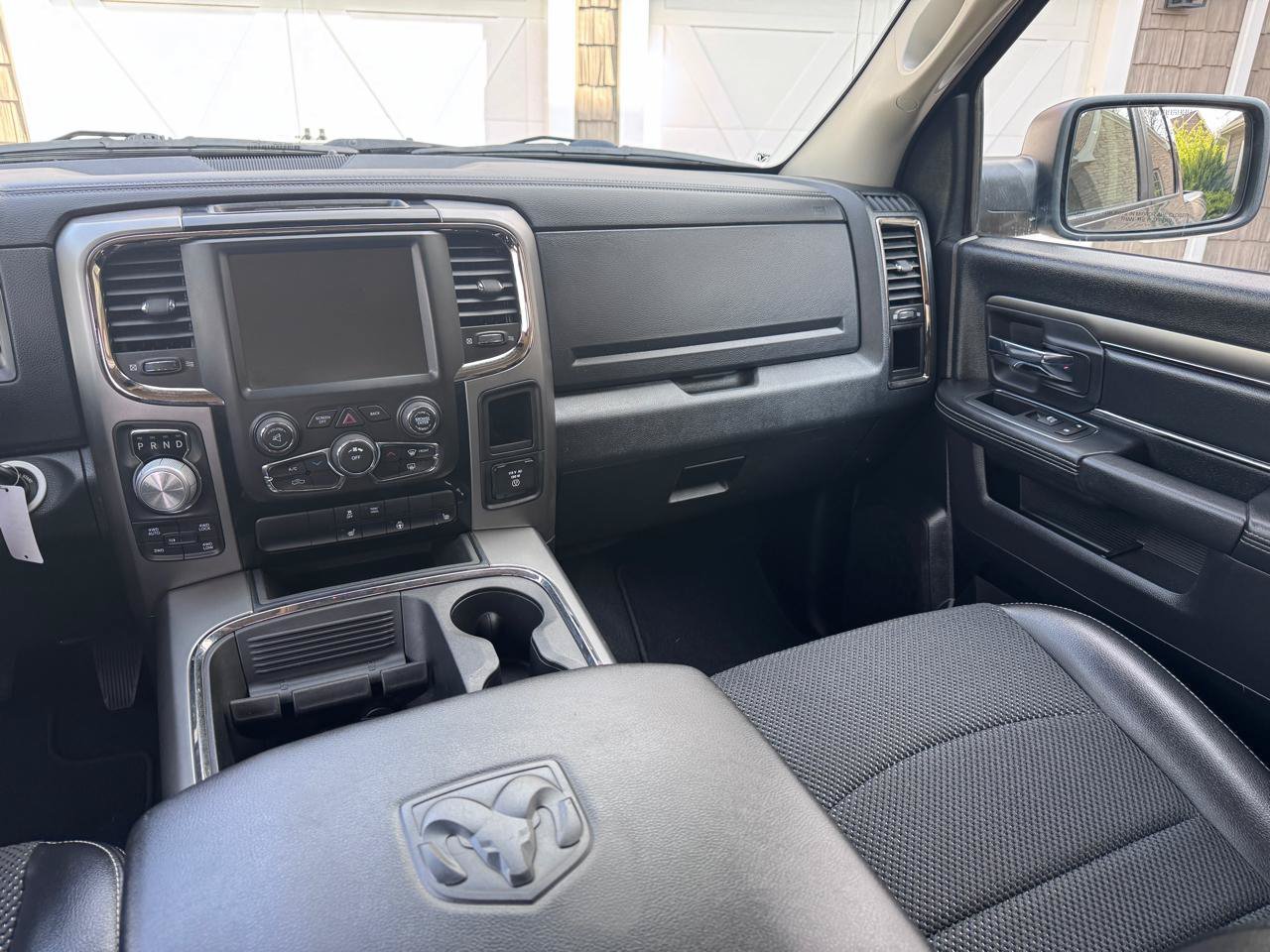 Used 2016 RAM 1500 Sport w/ Comfort Group AWD/4WD image 16