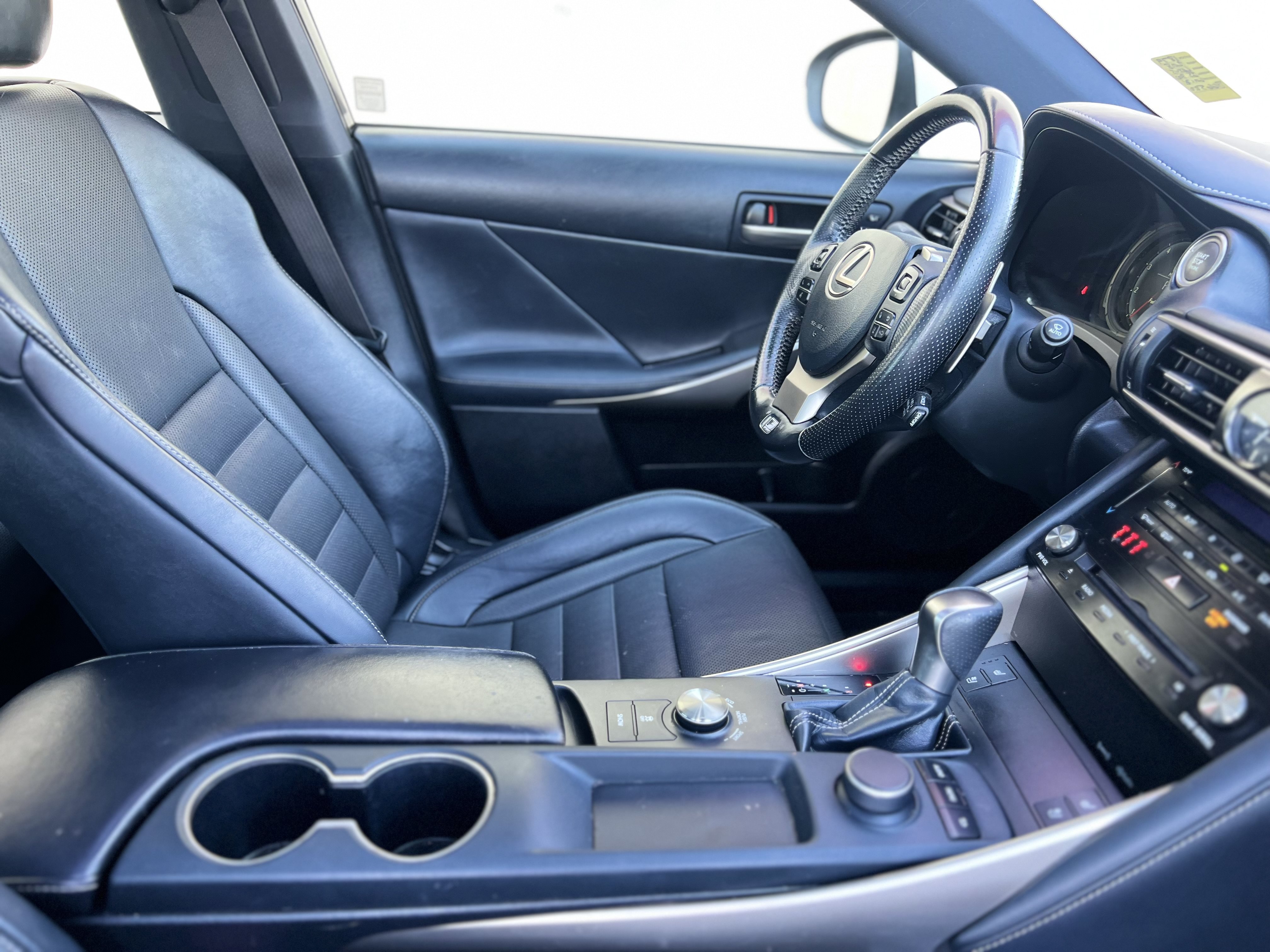 Used 2018 Lexus IS 300 F Sport RWD image 13
