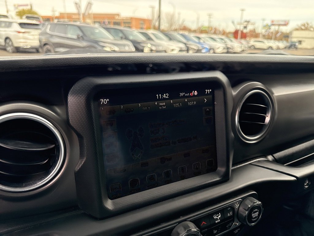 Used 2022 Jeep Wrangler Unlimited Rubicon 4xe w/ Cold Weather Group image 25