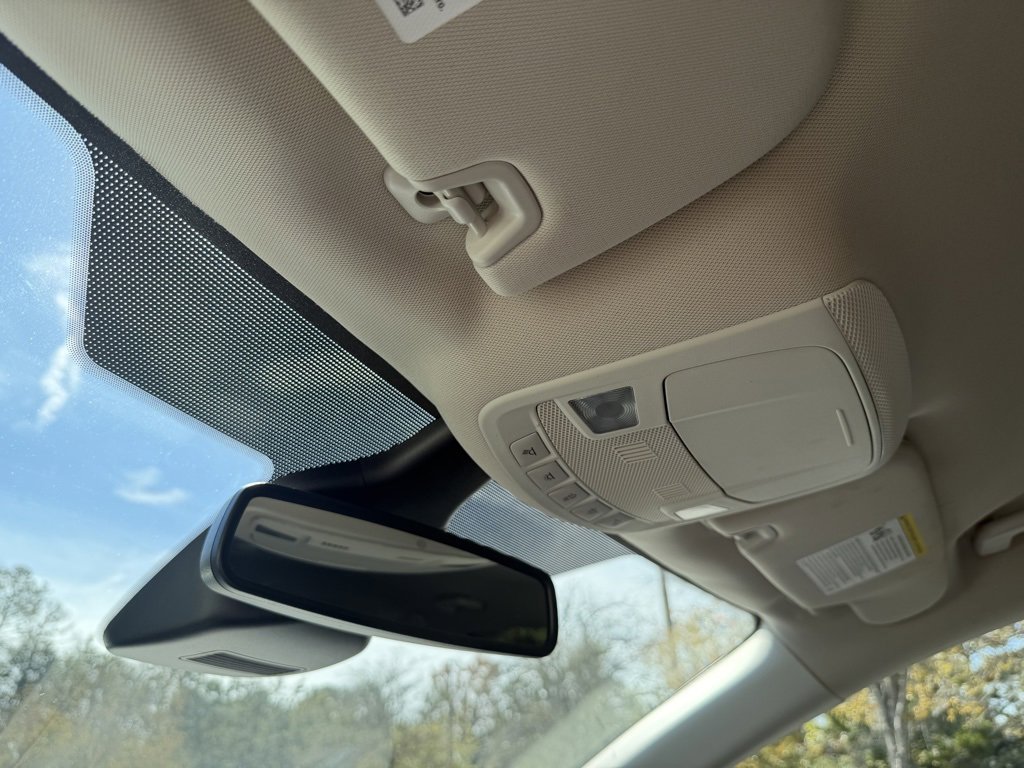 Used 2024 Ford Edge SEL image 28